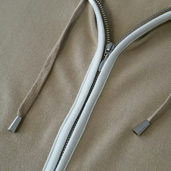 Jaclyn Smith Hoody - Picture 5 of 6